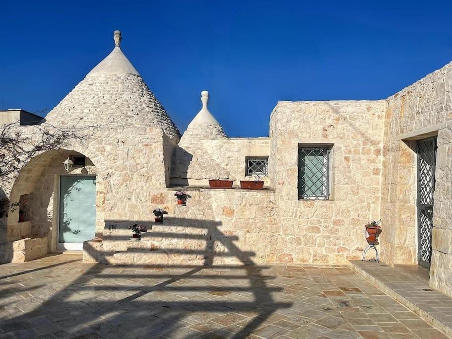Вилла Oasi Del Trullo Остуни Экстерьер фото
